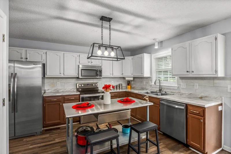 250 Braeburn Drive-11.jpg
