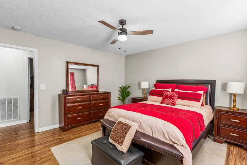 250 Braeburn Drive-21.jpg