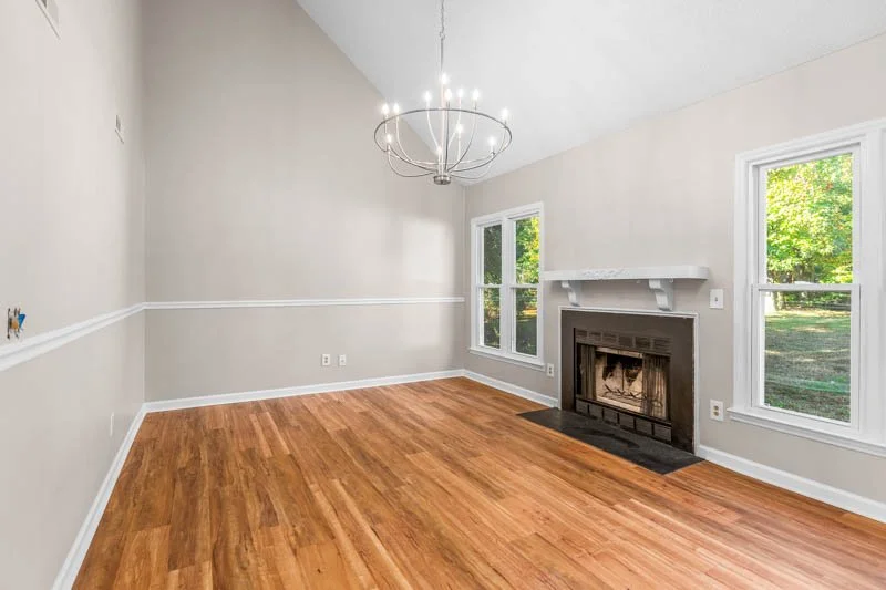 1403 Aurora Way-14.jpg