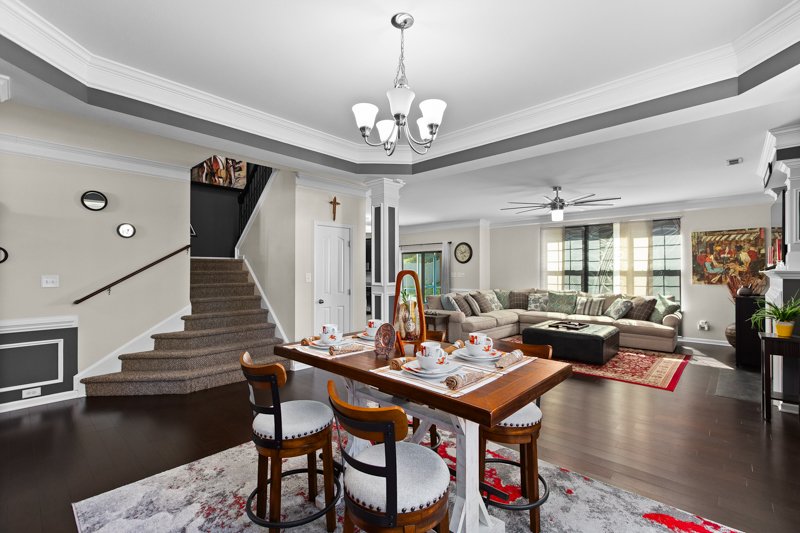 4295 Glenmore Creek Drive-9.jpg