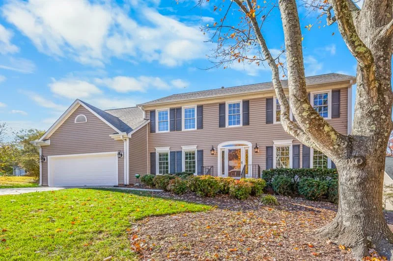 2115 Mirus Court-3.jpg