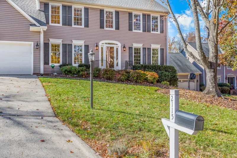 2115 Mirus Court-4.jpg