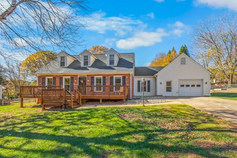 316 Heatherford Drive-2.jpg