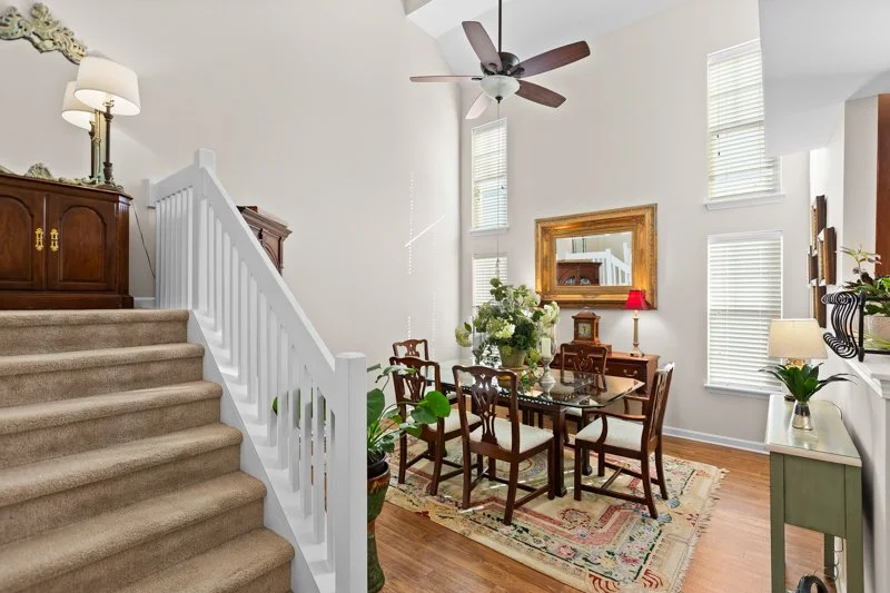 93 Geoffrey Way-12.jpg