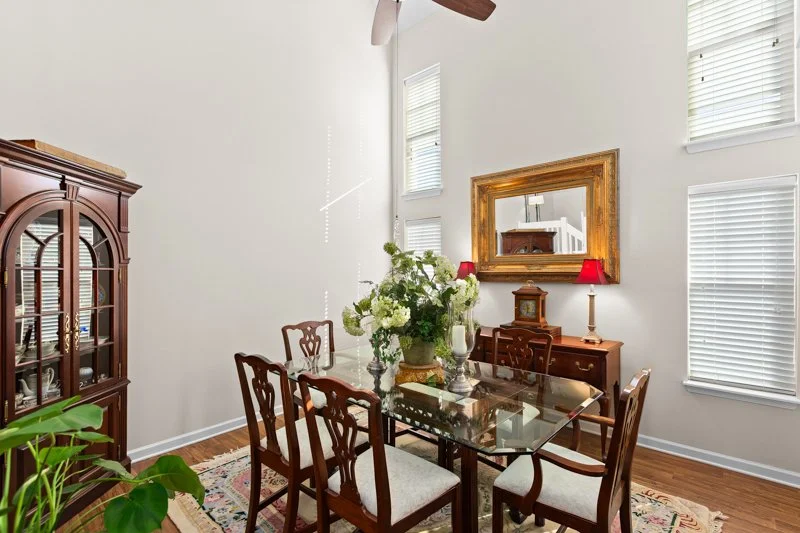 93 Geoffrey Way-13.jpg