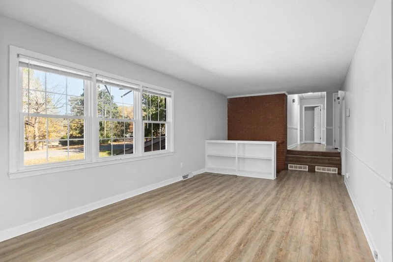 207 Bremen Drive-8.jpg