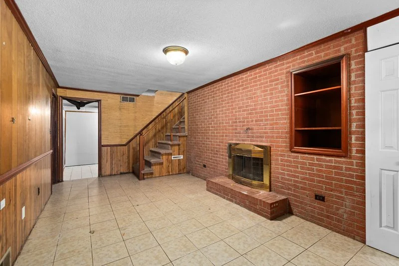 207 Bremen Drive-27.jpg