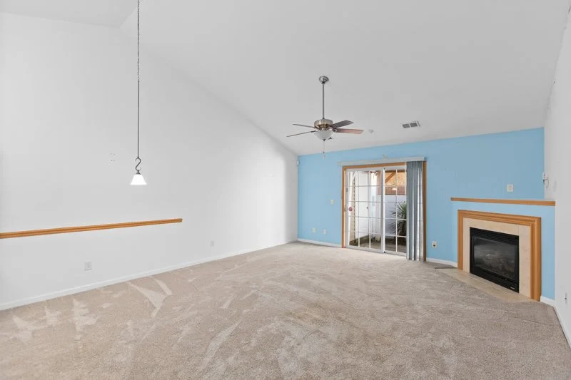 3932 Creekside Court-5.jpg