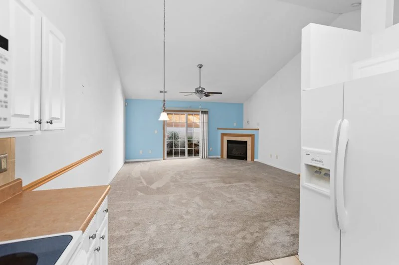 3932 Creekside Court-14.jpg