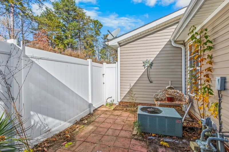 3932 Creekside Court-26.jpg