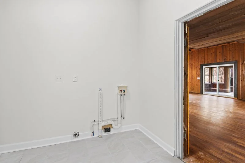 214 Upward Way-28.jpg