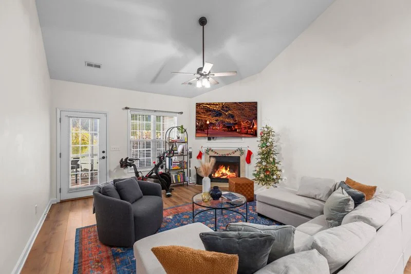 201 Cat Tail Lane-12.jpg