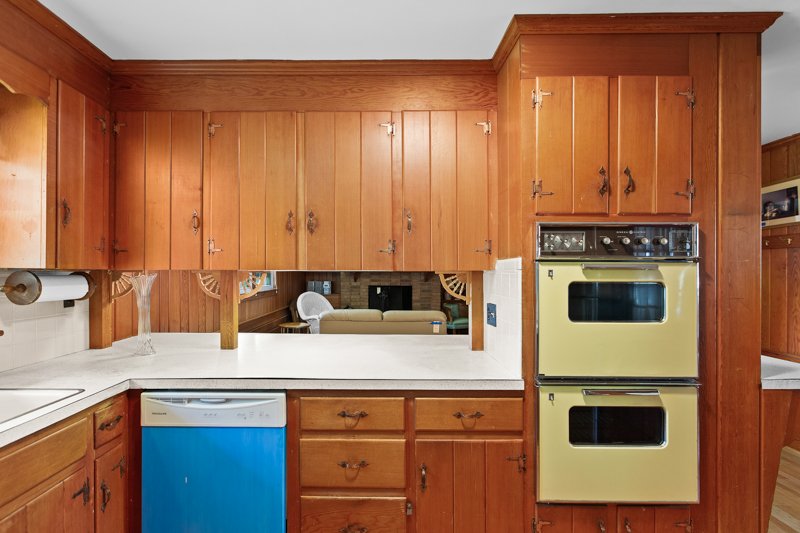 6595 Rollingwood Drive-14.jpg