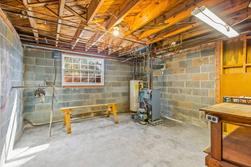 6595 Rollingwood Drive-33.jpg