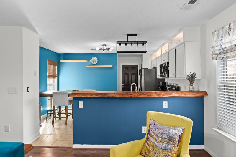 3521 Sunset Hollow Court-11.jpg