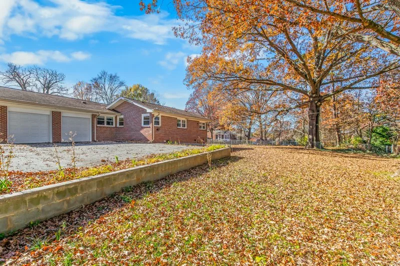 3915 Avera Avenue-32.jpg