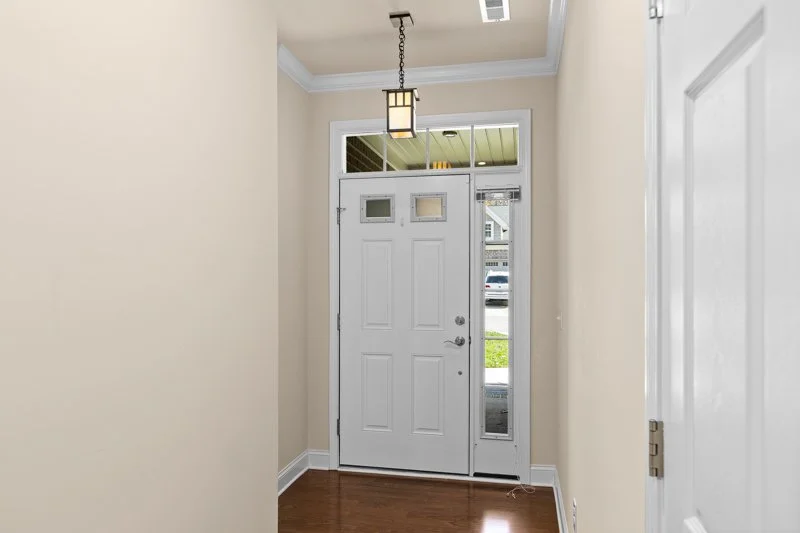 1304 Suzanne Lane-4.jpg