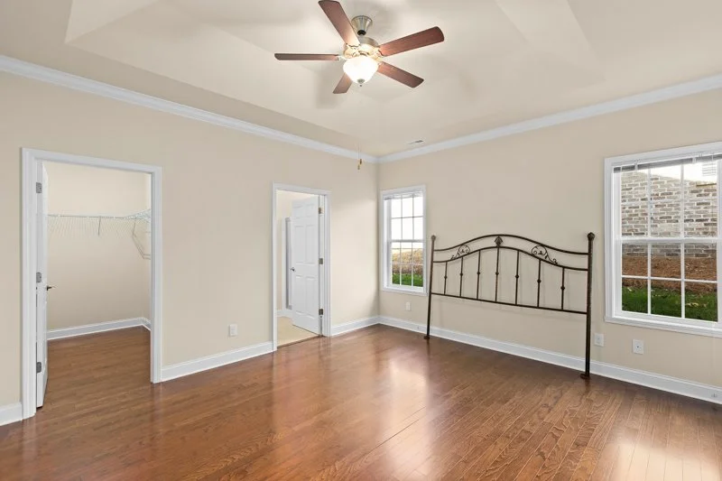 1304 Suzanne Lane-14.jpg