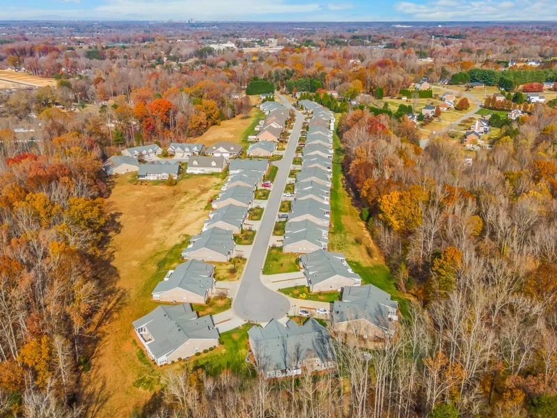 1304 Suzanne Lane-37.jpg