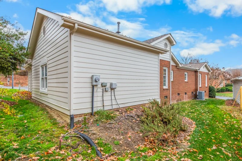 1001 Nuthatch Court-40.jpg