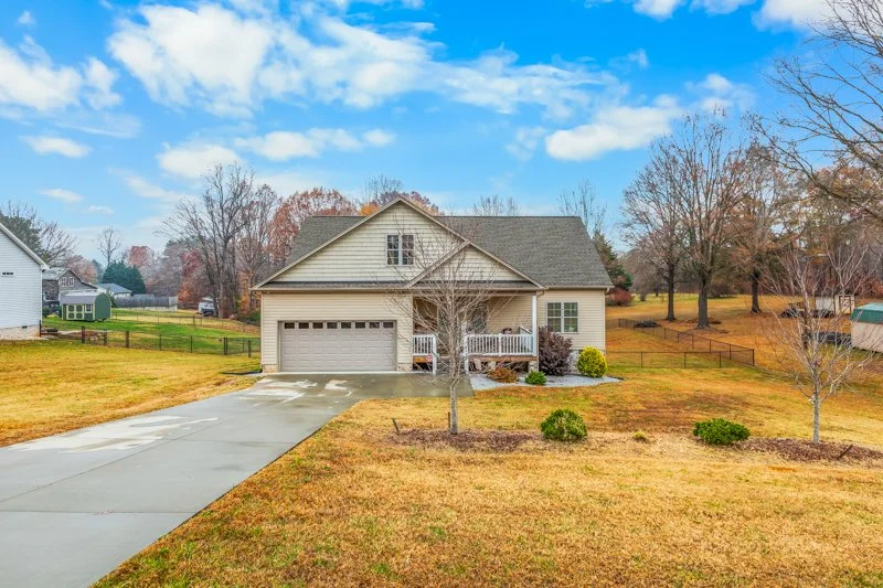 1880 Chestnut Grove Road-1.jpg