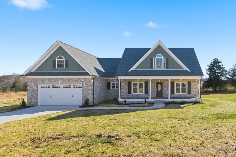 1622 Country Club Road-4.jpg