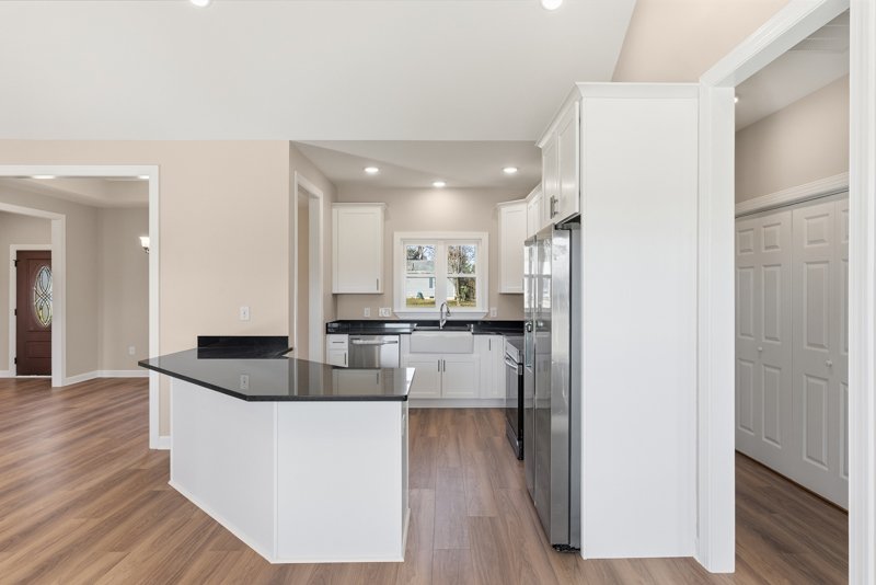 1622 Country Club Road-17.jpg