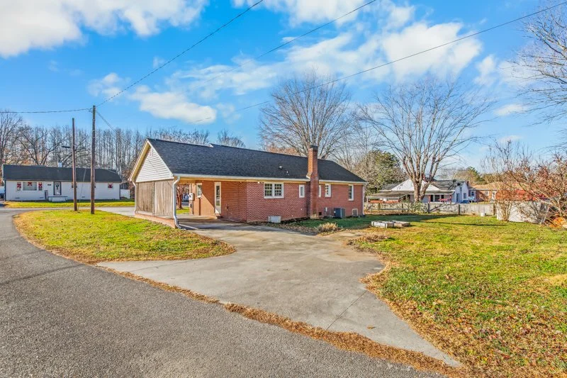 131 Hilda Drive-30.jpg