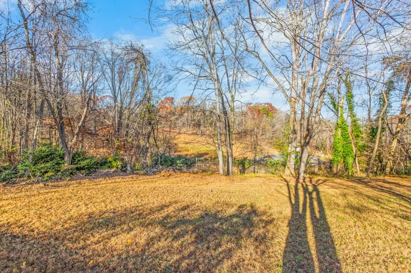 405 Academy Street-40.jpg