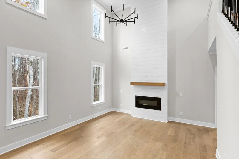 447 Wentworth Drive-10.jpg