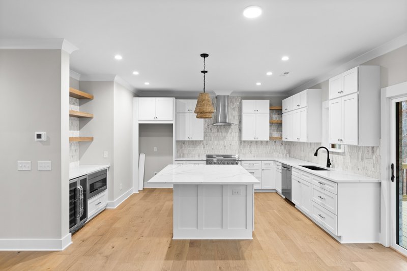 447 Wentworth Drive-11.jpg