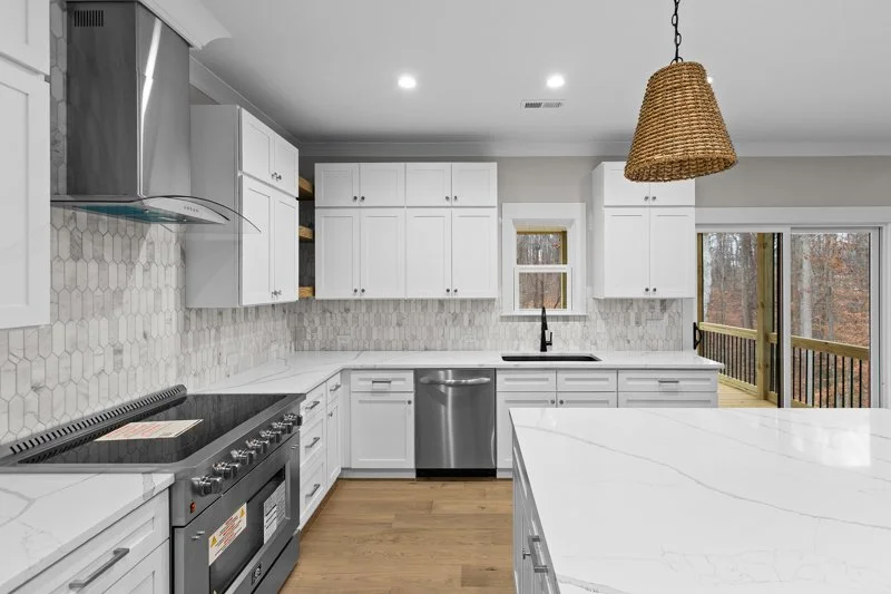 447 Wentworth Drive-15.jpg