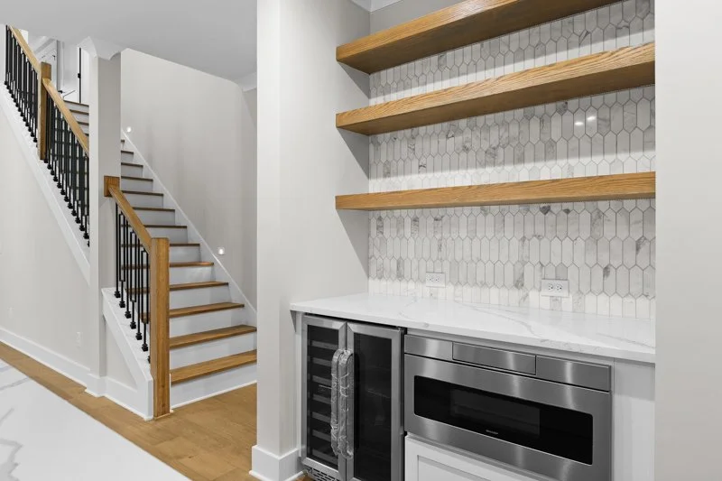 447 Wentworth Drive-17.jpg