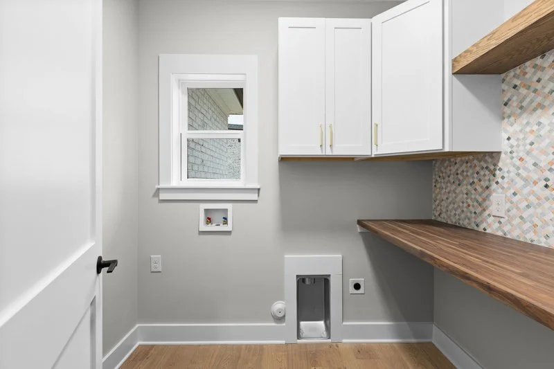 447 Wentworth Drive-19.jpg