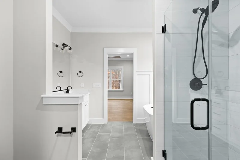 447 Wentworth Drive-28.jpg