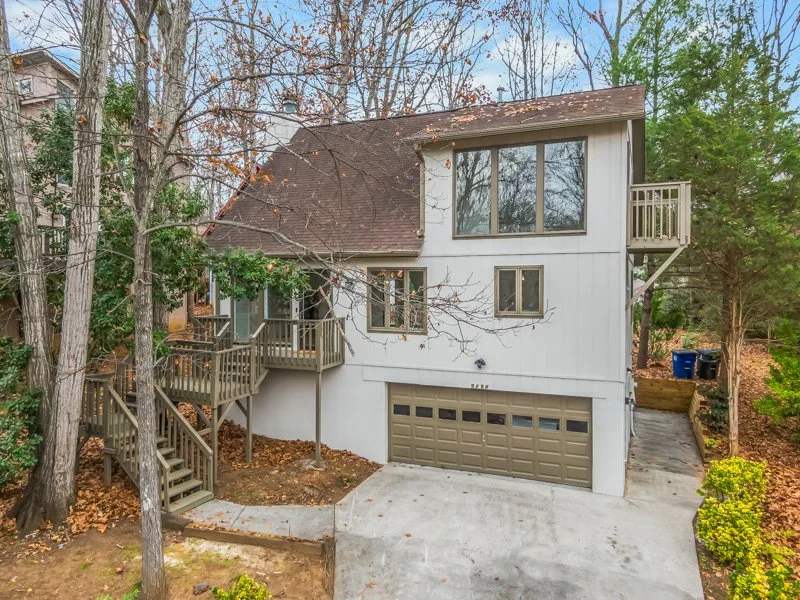 2625 Merry Oaks Court-1.jpg