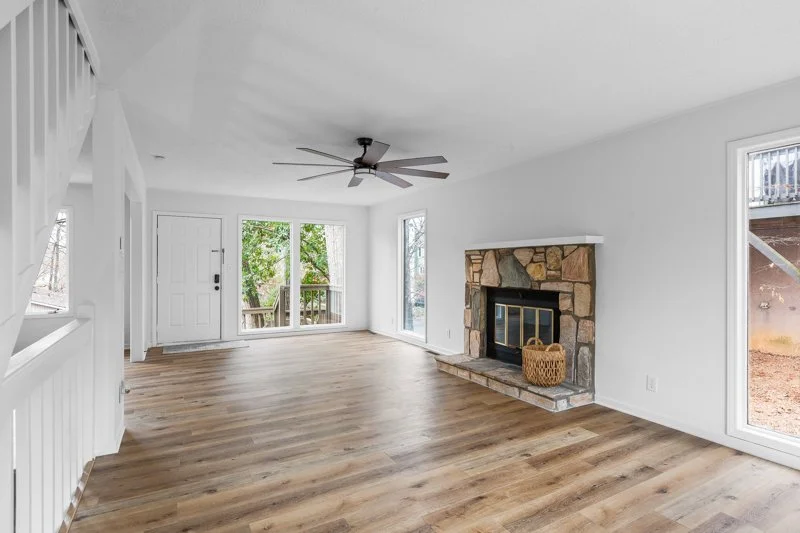 2625 Merry Oaks Court-8.jpg