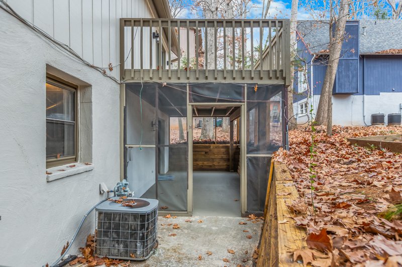 2625 Merry Oaks Court-37.jpg