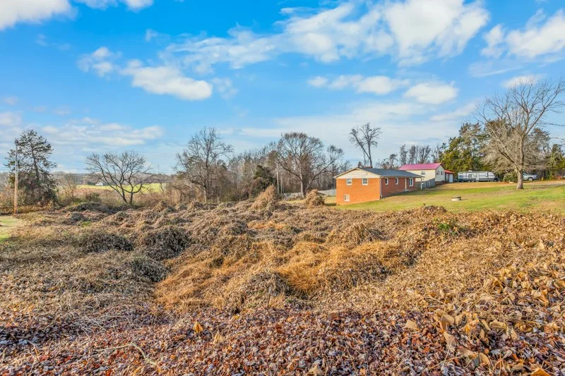 220 Kerner Knolls Drive-1.jpg