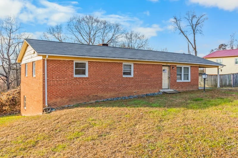 220 Kerner Knolls Drive-2.jpg