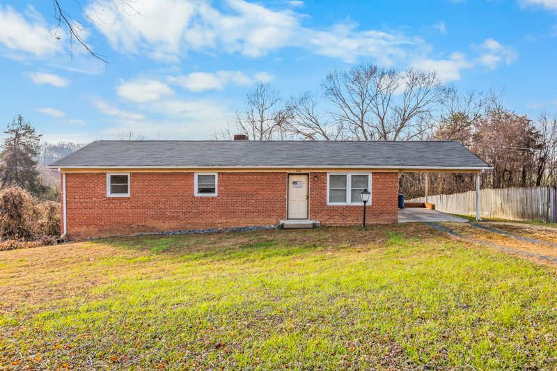 220 Kerner Knolls Drive-3.jpg