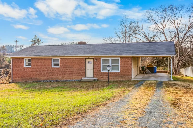 220 Kerner Knolls Drive-4.jpg