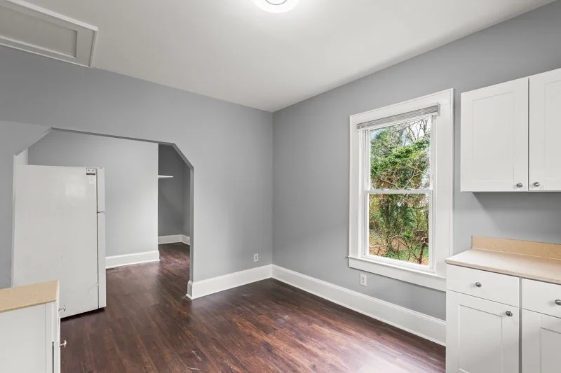 1614 East 1st Street-7.jpg