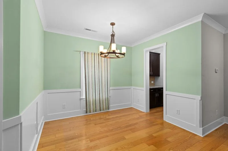 431 Shady Grove Court-11.jpg