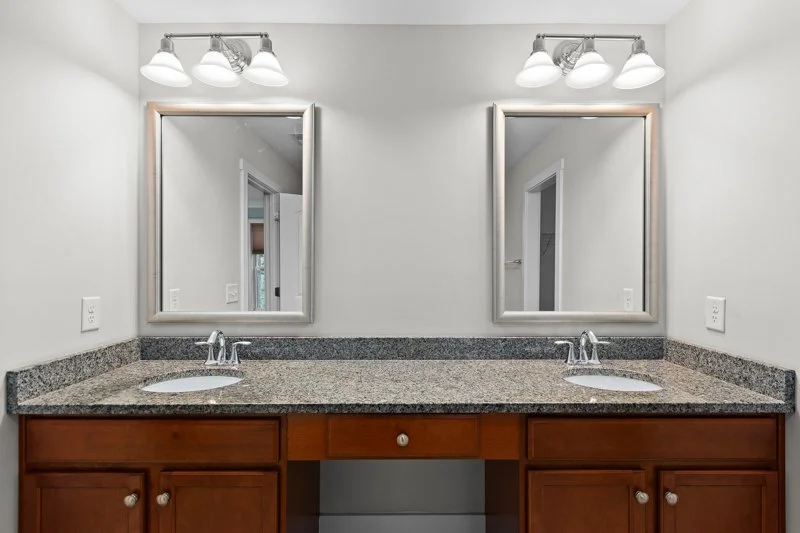 431 Shady Grove Court-34.jpg