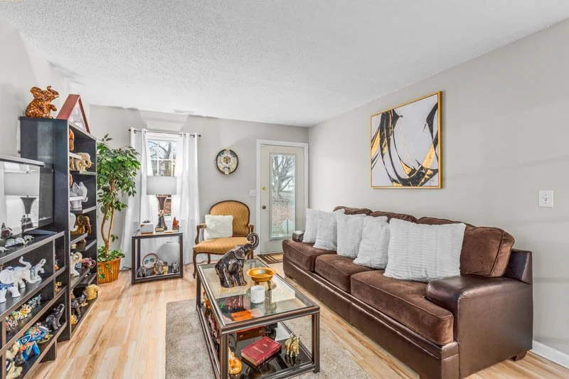 1320 Pebblebrook Drive-8.jpg