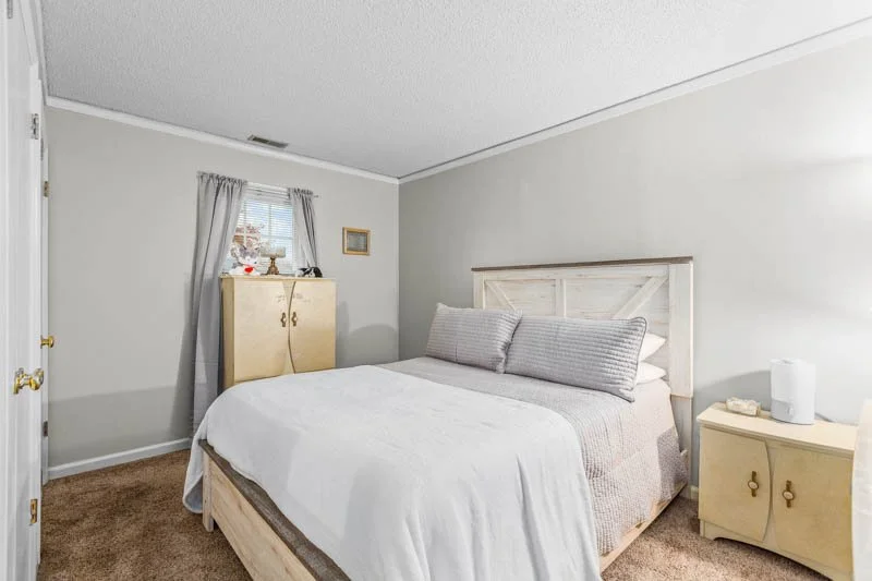 1320 Pebblebrook Drive-19.jpg