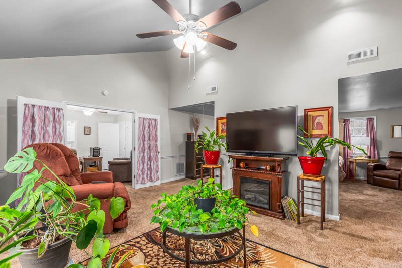 1320 Pebblebrook Drive-26.jpg