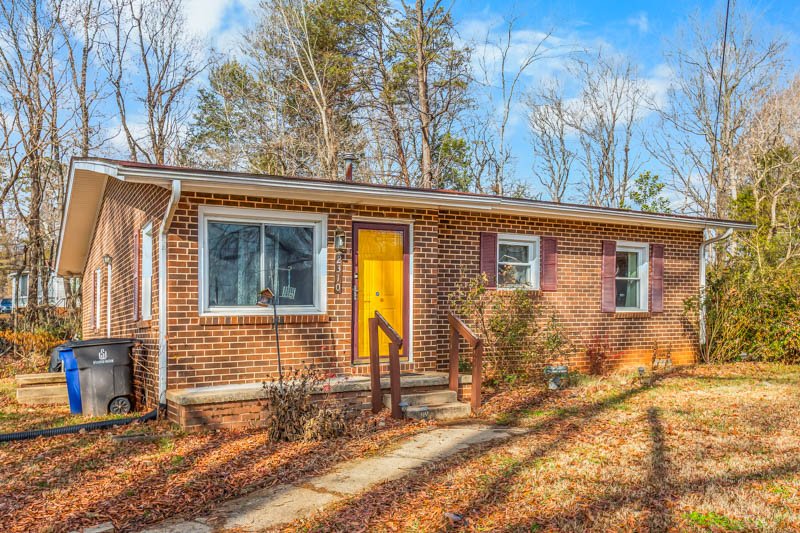 2310 Blecker Drive-2.jpg