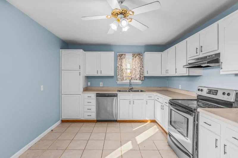 2310 Blecker Drive-9.jpg